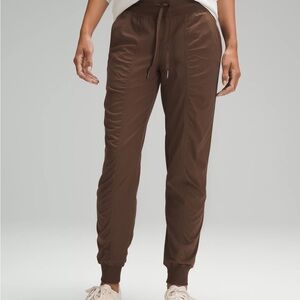 Lululemon Mid-Rise Jogger Full Length Java Color size 12